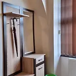 8 Hotel *