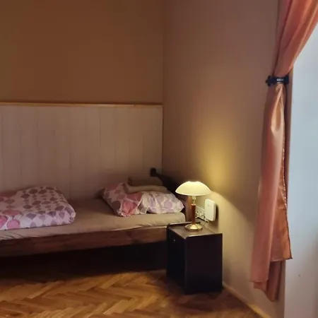 8 Jaroměř
