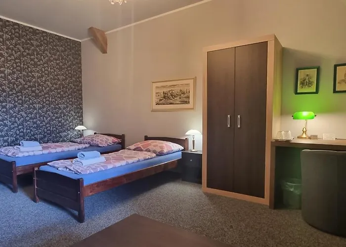 8 Jaroměř